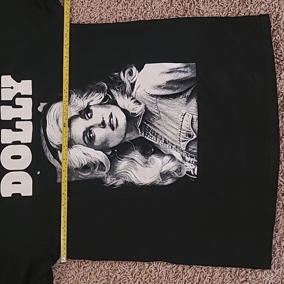 Dolly Parton T-Shirt Size LARGE - Picture 4 of 7